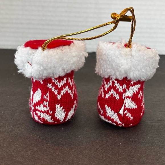 Christmas Ornament Knit Snow Booties 1 Pair Red And White - Picture 5 of 10